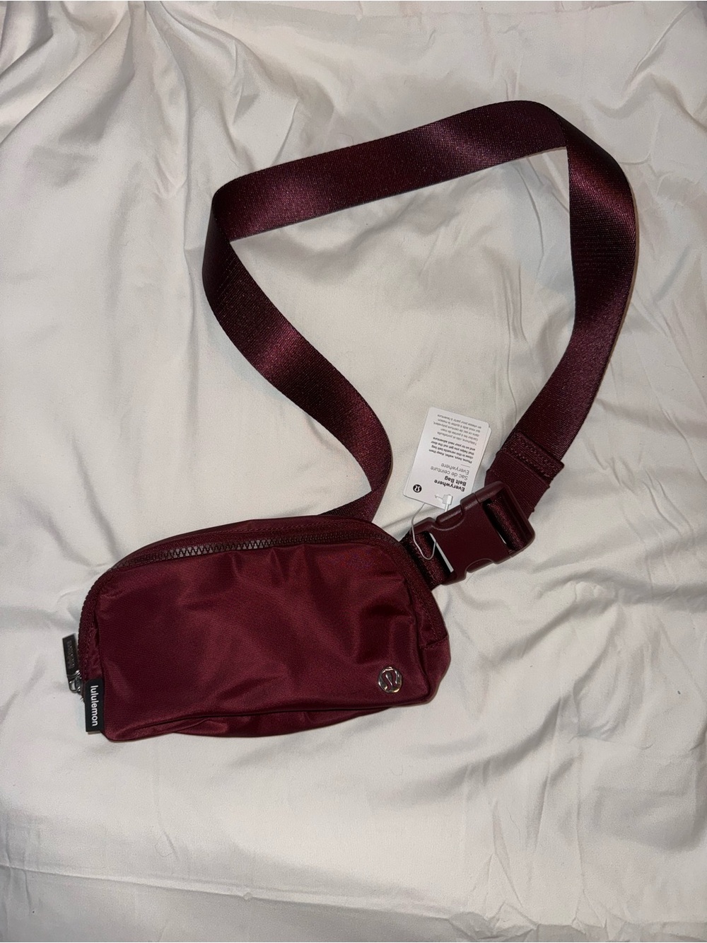 lululemon athletica Everywhere Belt Bag in Red Merlot